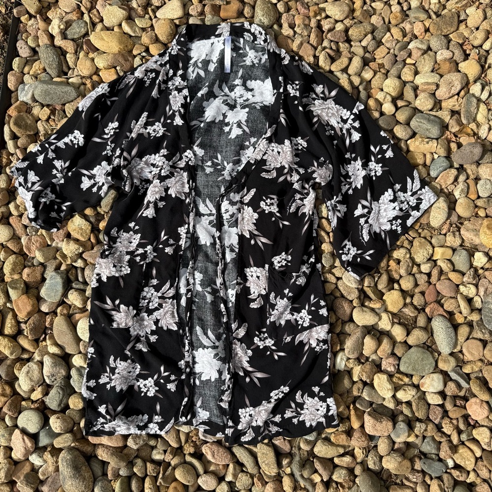 Spiritual Gangster Kimono with Monochrome Floral Design